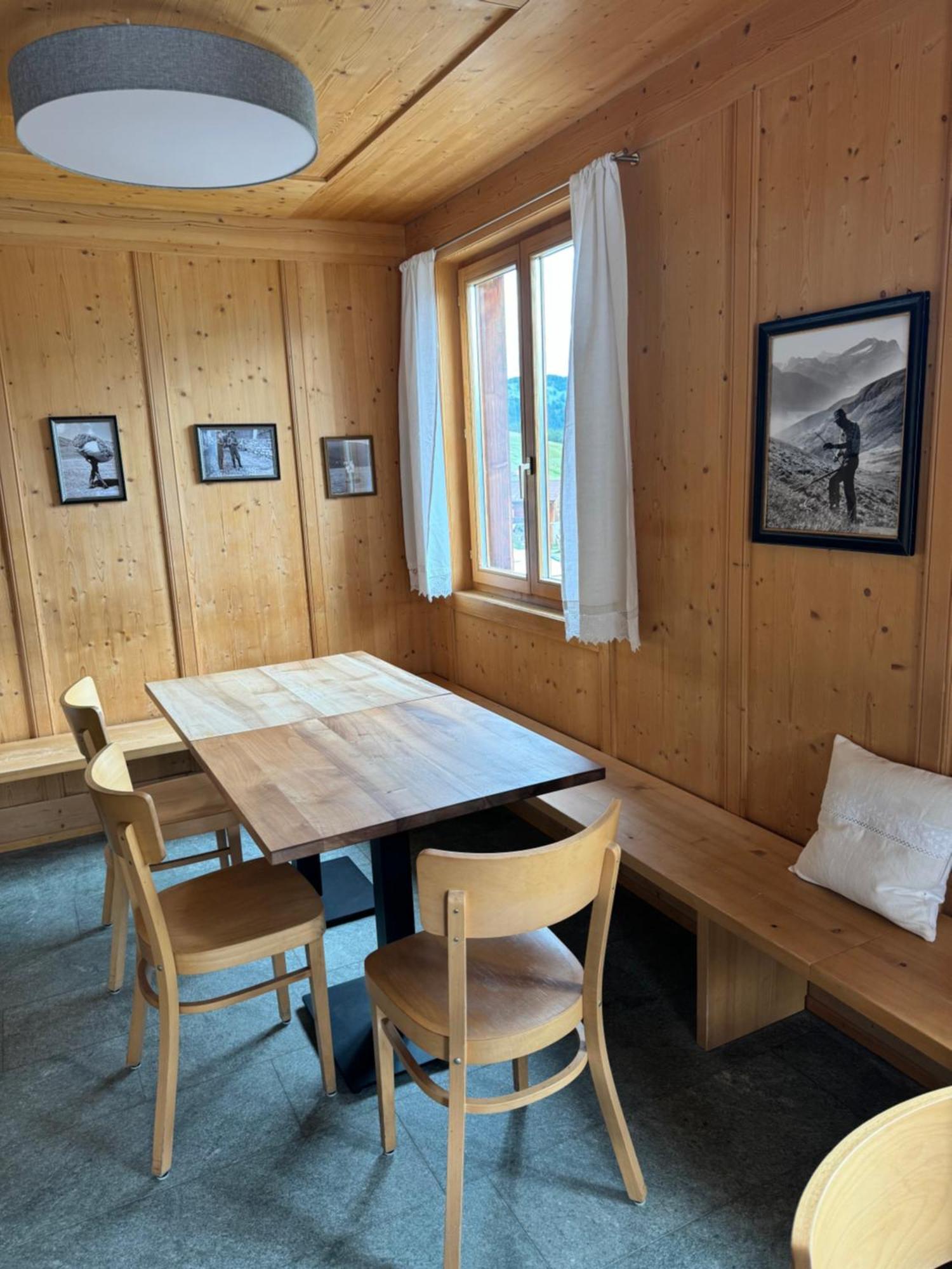 Ustreia Orta Bed & Breakfast Lohn Exterior photo