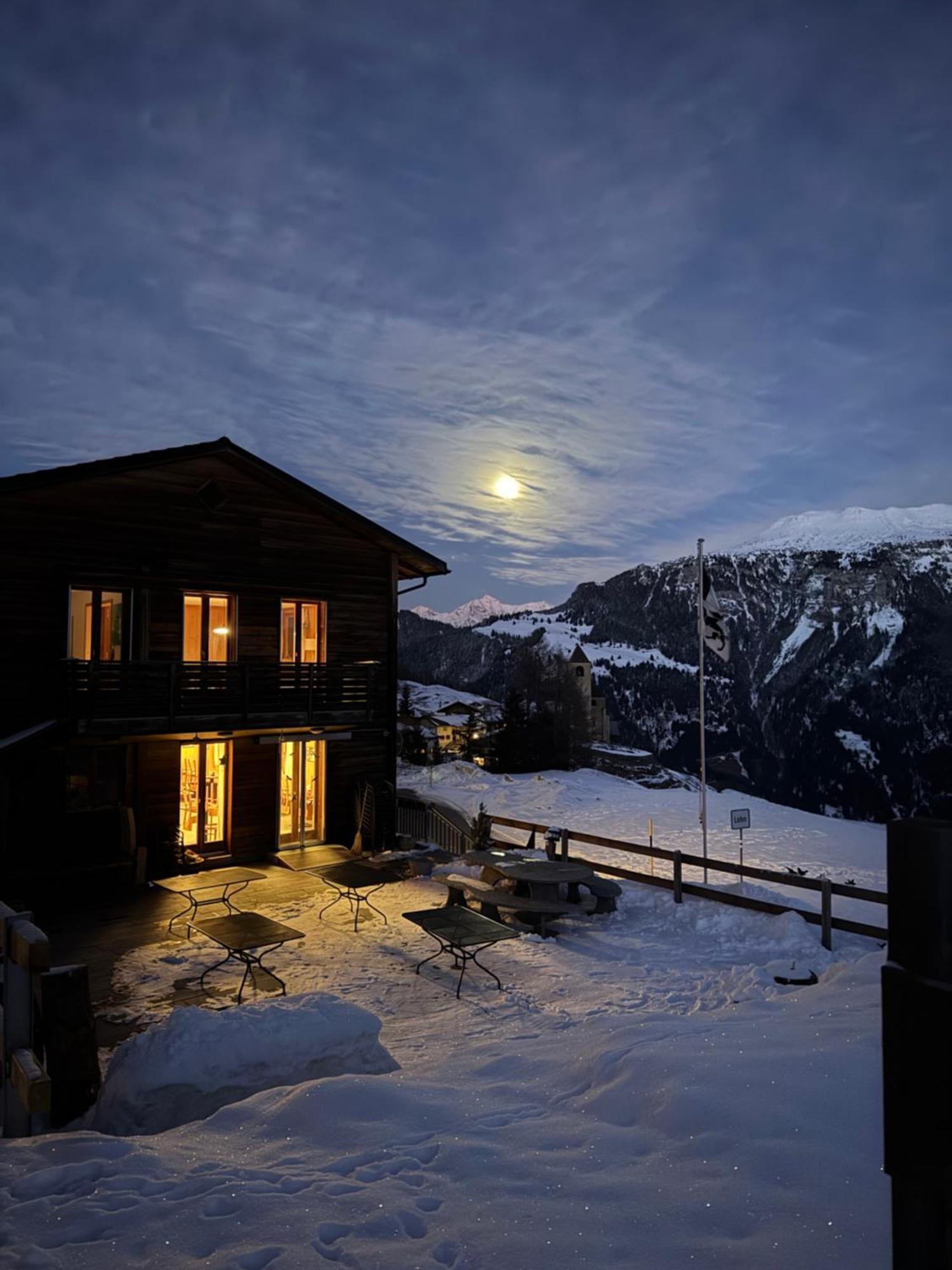 Ustreia Orta Bed & Breakfast Lohn Exterior photo